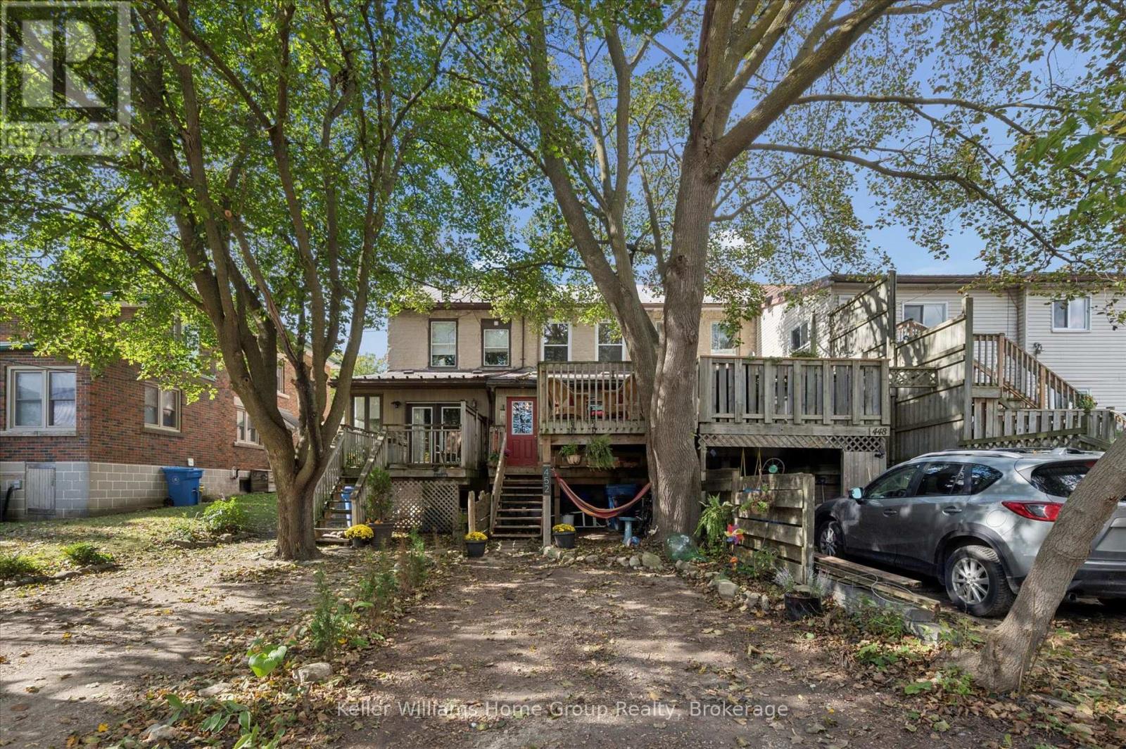 452 ST ANDREW STREET W - 27