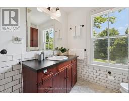 129 Suffolk Street W, Guelph, ON N1H2J6 Photo 33
