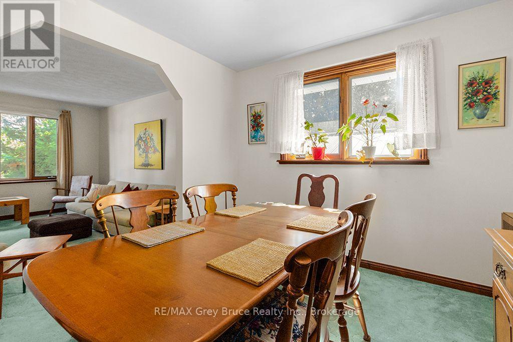 840 MCNAUGHTON STREET - 14