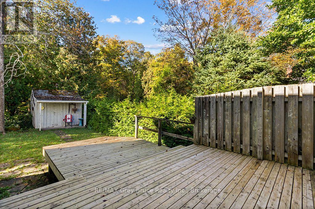 840 MCNAUGHTON STREET - Image 25