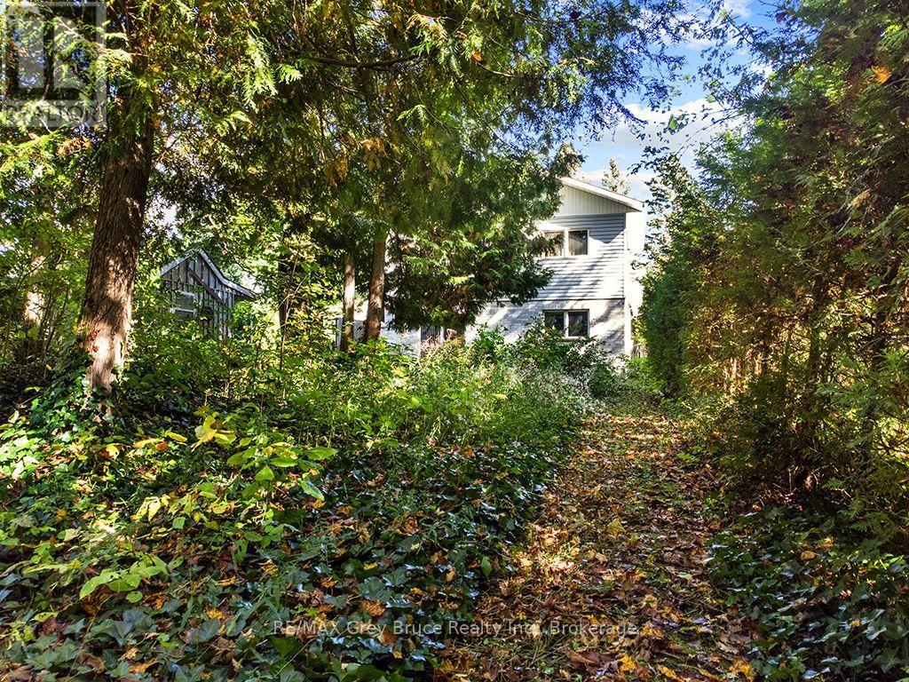 840 MCNAUGHTON STREET - Image 8