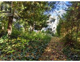 Eating area - 840 Mcnaughton Street, South Bruce Peninsula, ON N0H2T0 Photo 8