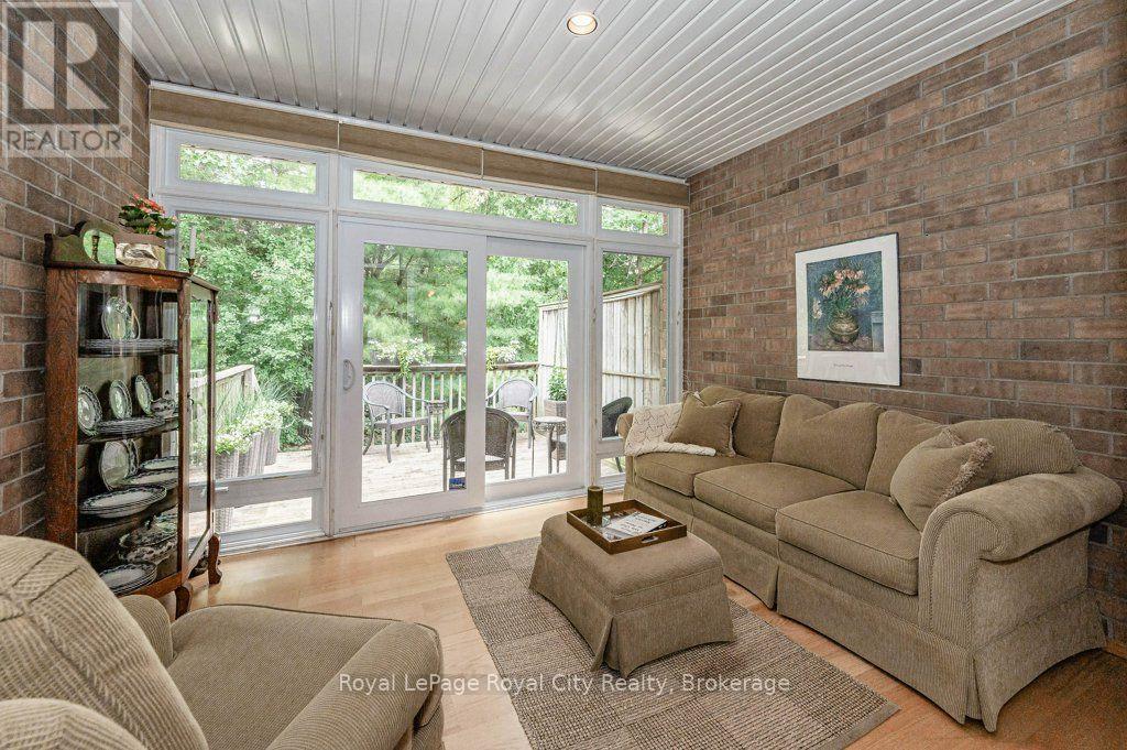 #16 784 GORDON STREET - 16