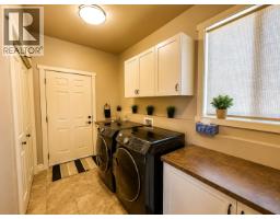 8128 Duby Road, Radium Hot Springs, BC V0A1M0 Photo 20