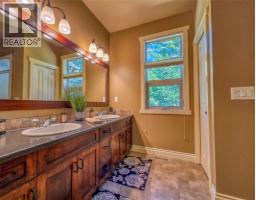 8128 Duby Road, Radium Hot Springs, BC V0A1M0 Photo 46