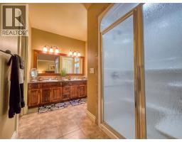 8128 Duby Road, Radium Hot Springs, BC V0A1M0 Photo 44