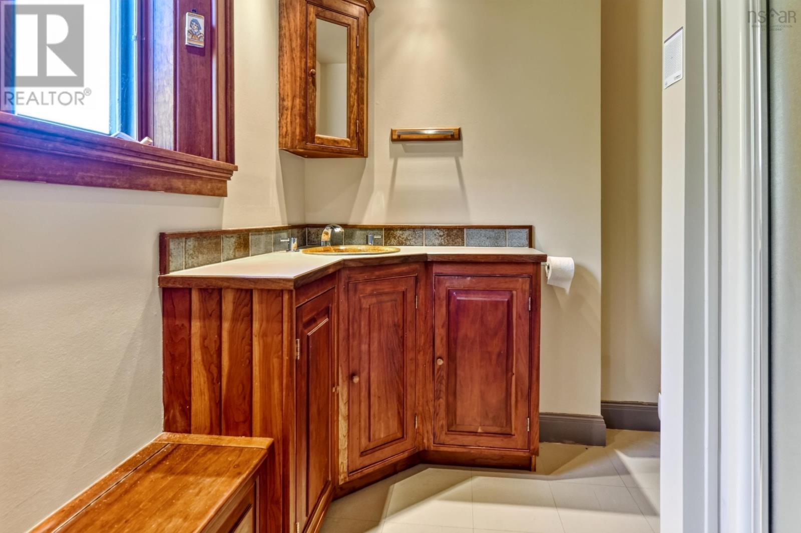 22 Macken Road - Image 37