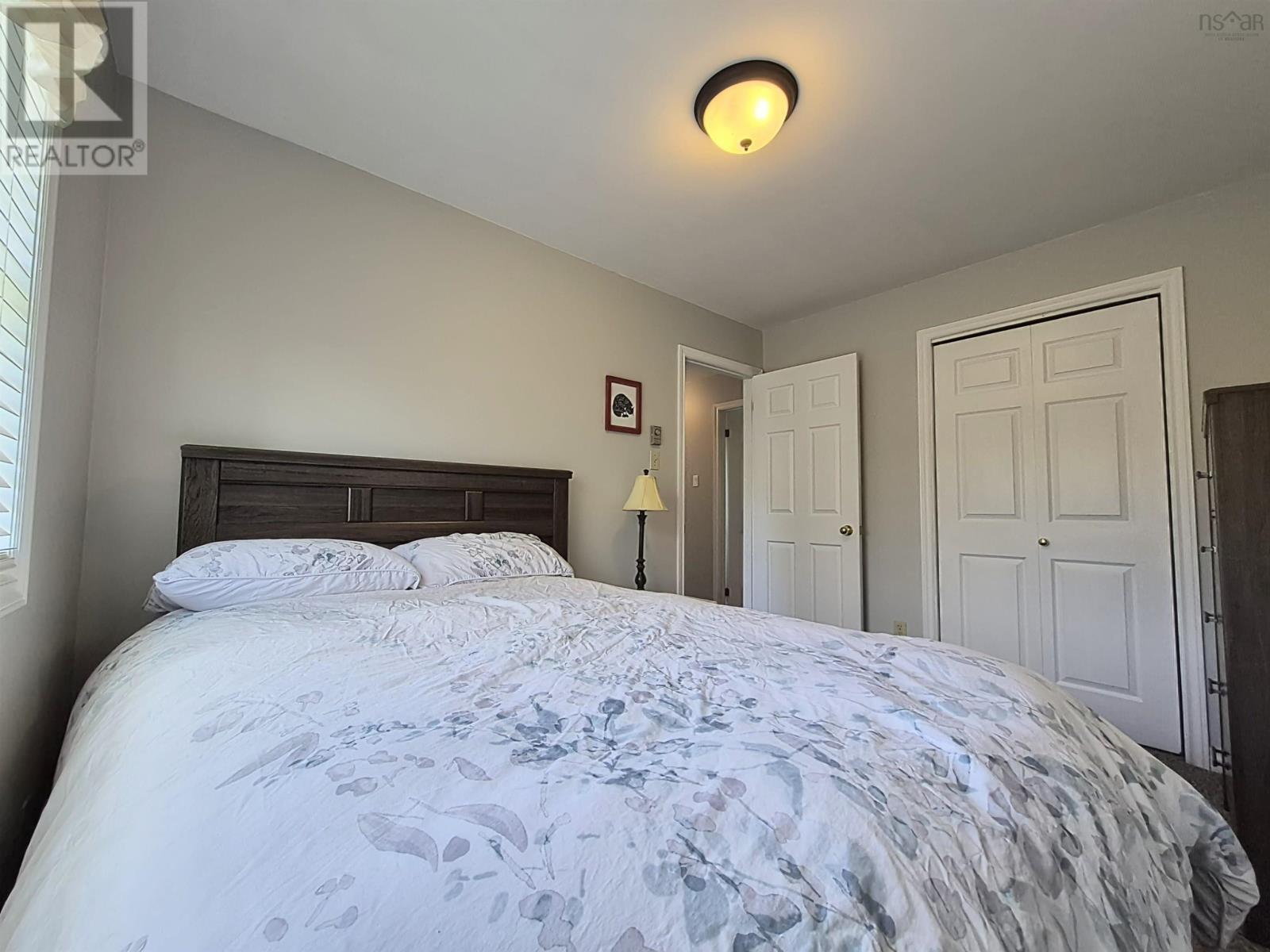 48 Townshend Avenue - Image 23
