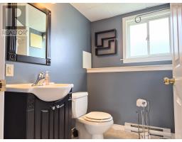 48 Townshend Avenue, Amherst, NS B4N4N6 Photo 36