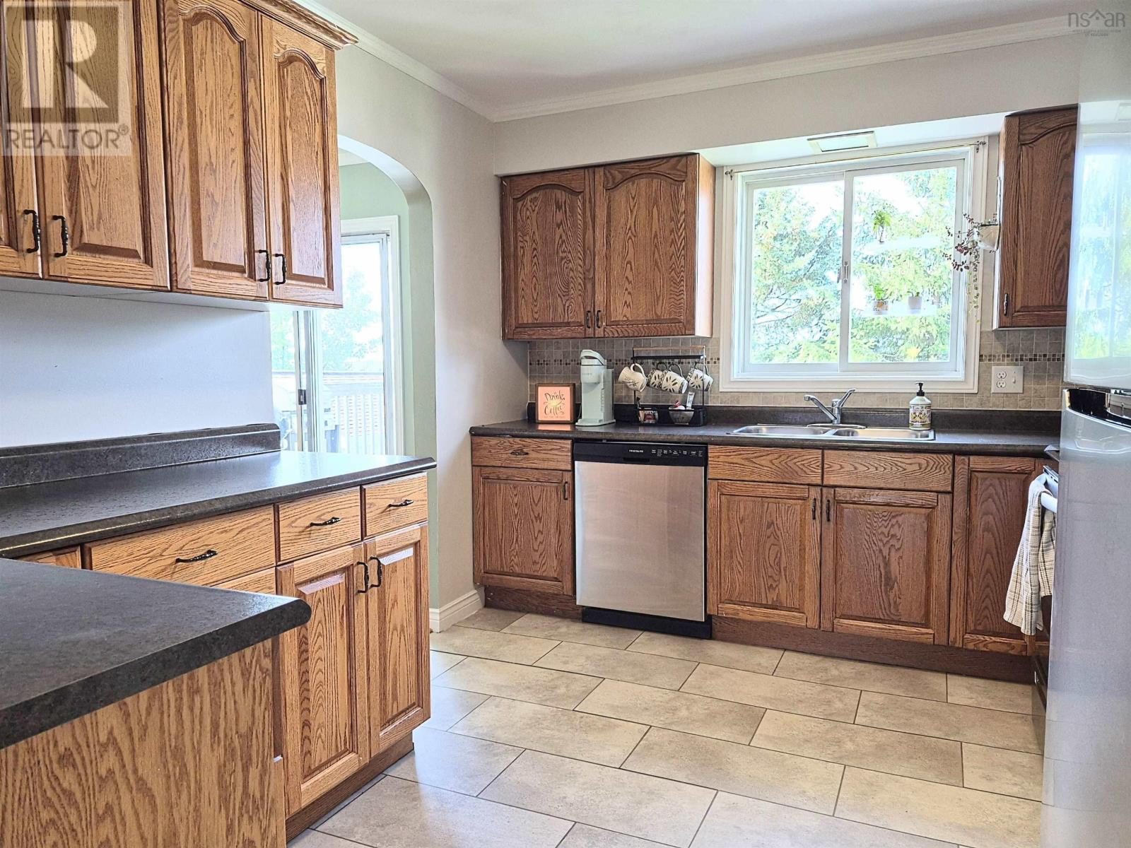 48 Townshend Avenue - Image 9