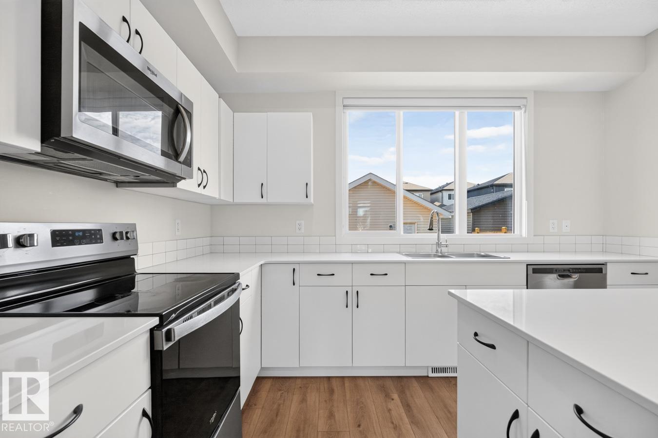 9478 Colak LN SW - Image 16