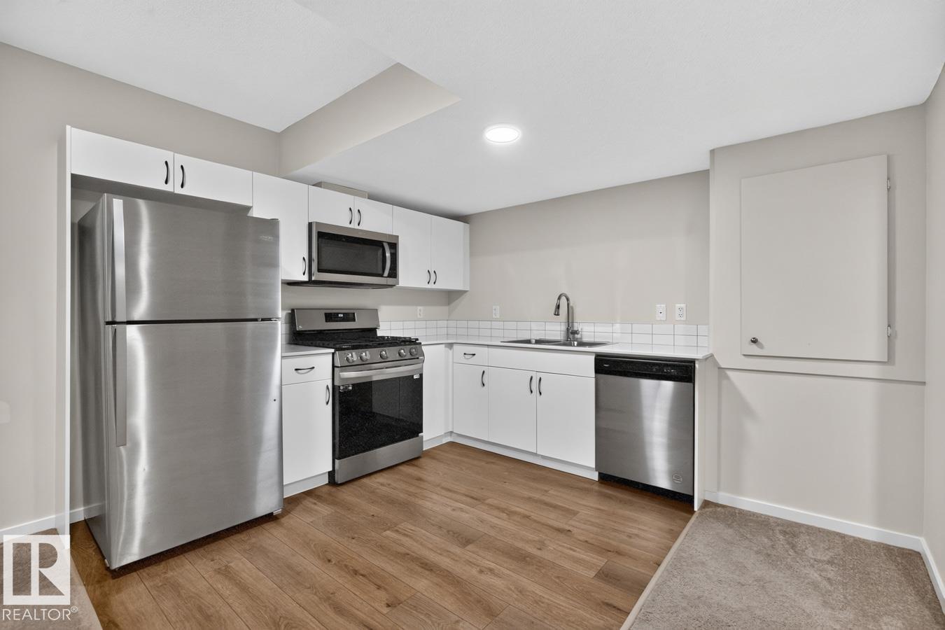 9478 Colak LN SW - 40