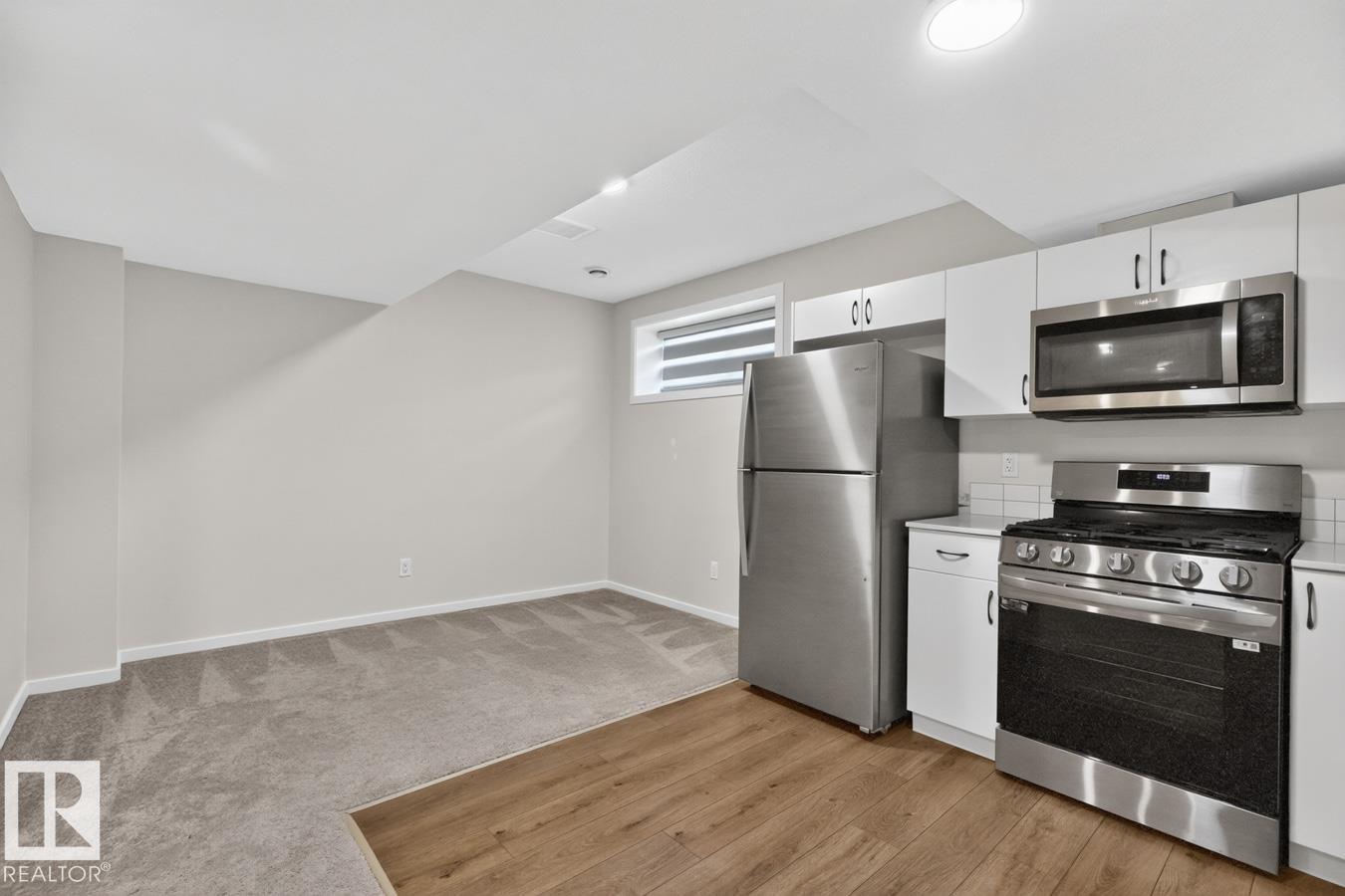 9478 Colak LN SW - 41
