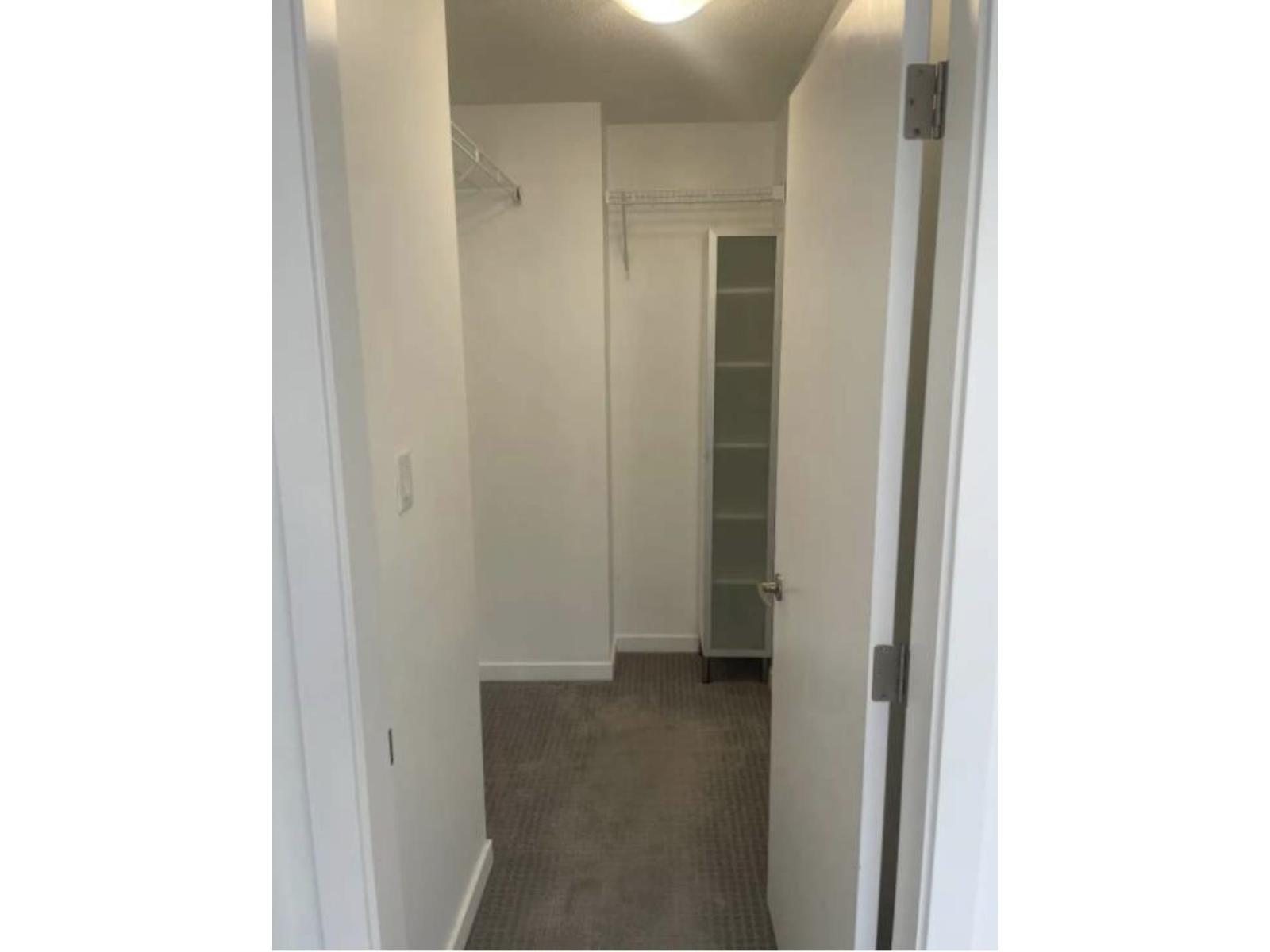 3404 13688 100 AVE, Surrey