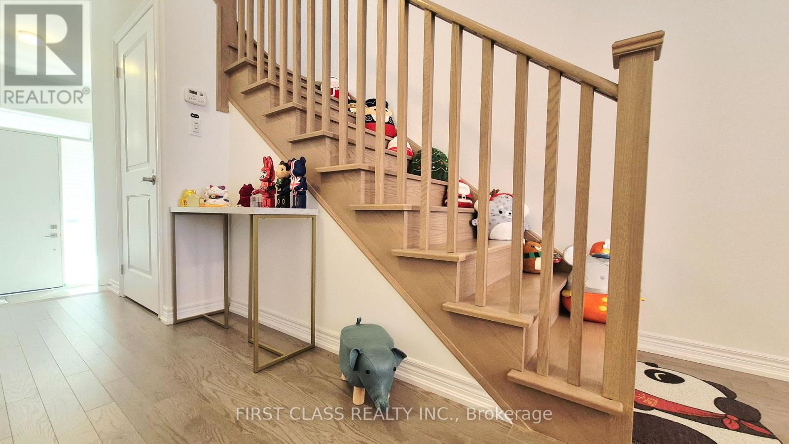 52 SORBARA WAY - 29