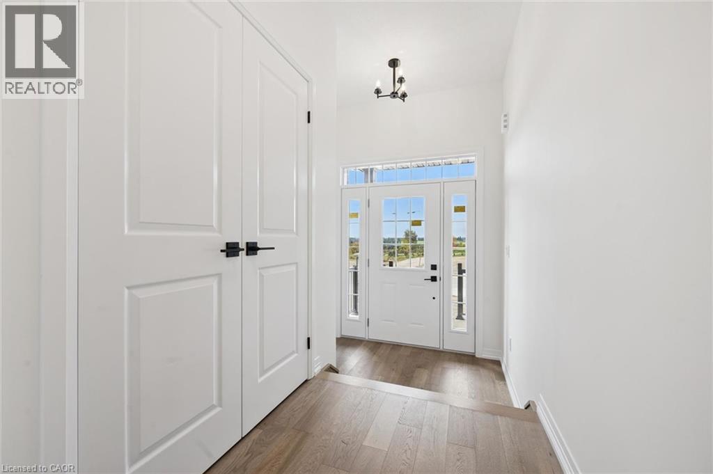 447 BENNINGER Street - Image 3