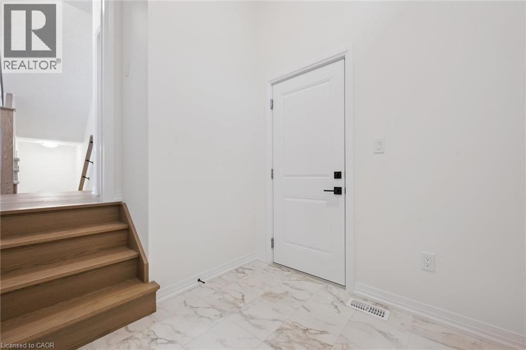 447 BENNINGER Street - 14
