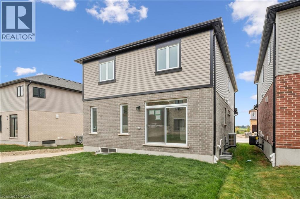 447 BENNINGER Street - Image 33