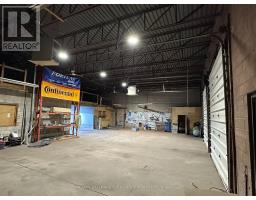 1-2 - 24707 Woodbine Avenue, Georgina, ON L4P3E9 Photo 6