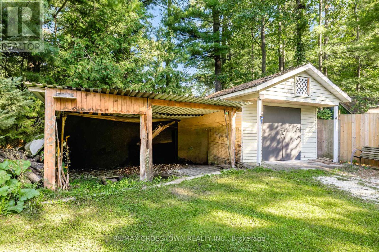 87 BAYWOOD WAY - 46