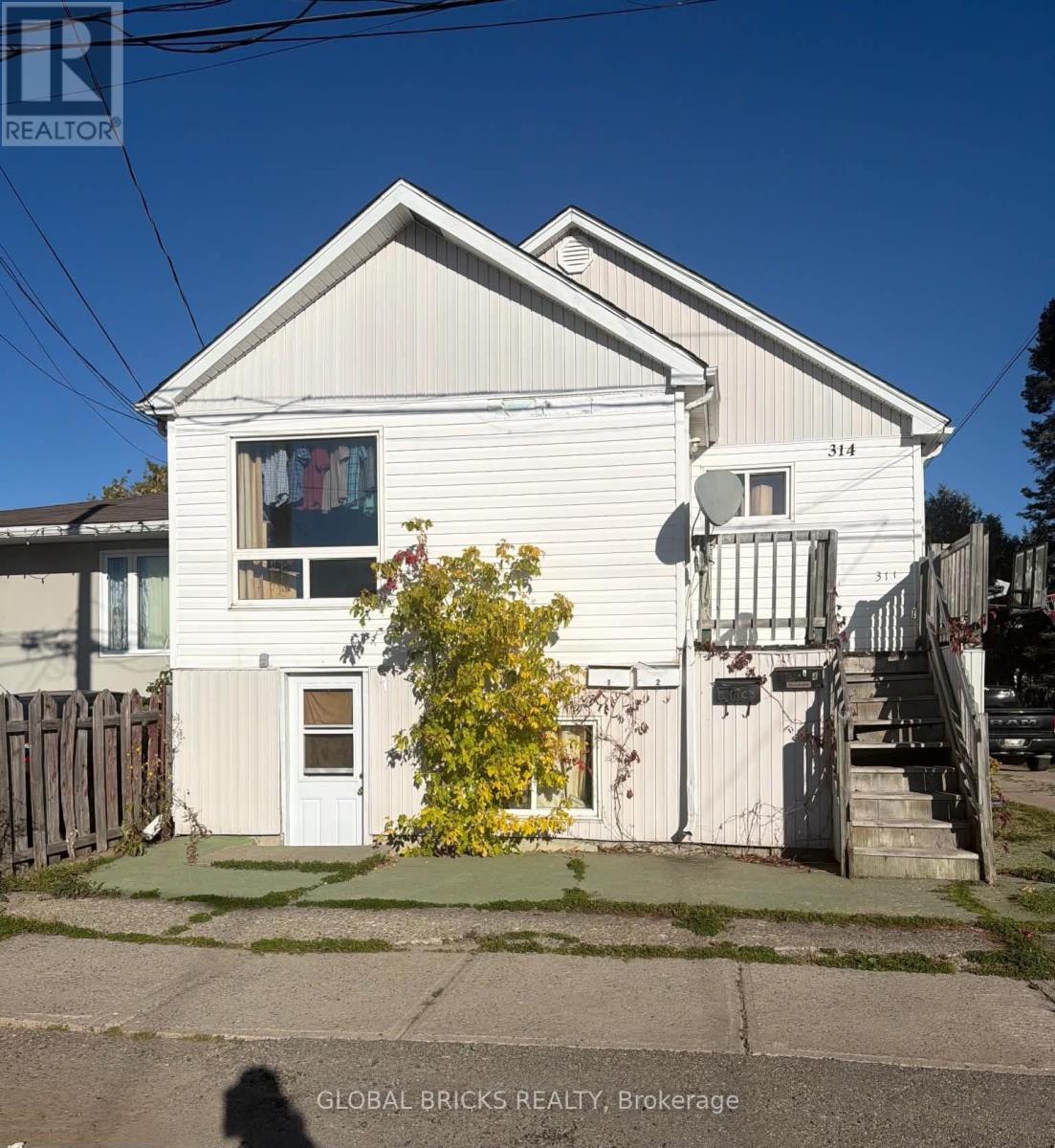314 Birch Street North, Timmins, ON photo 1