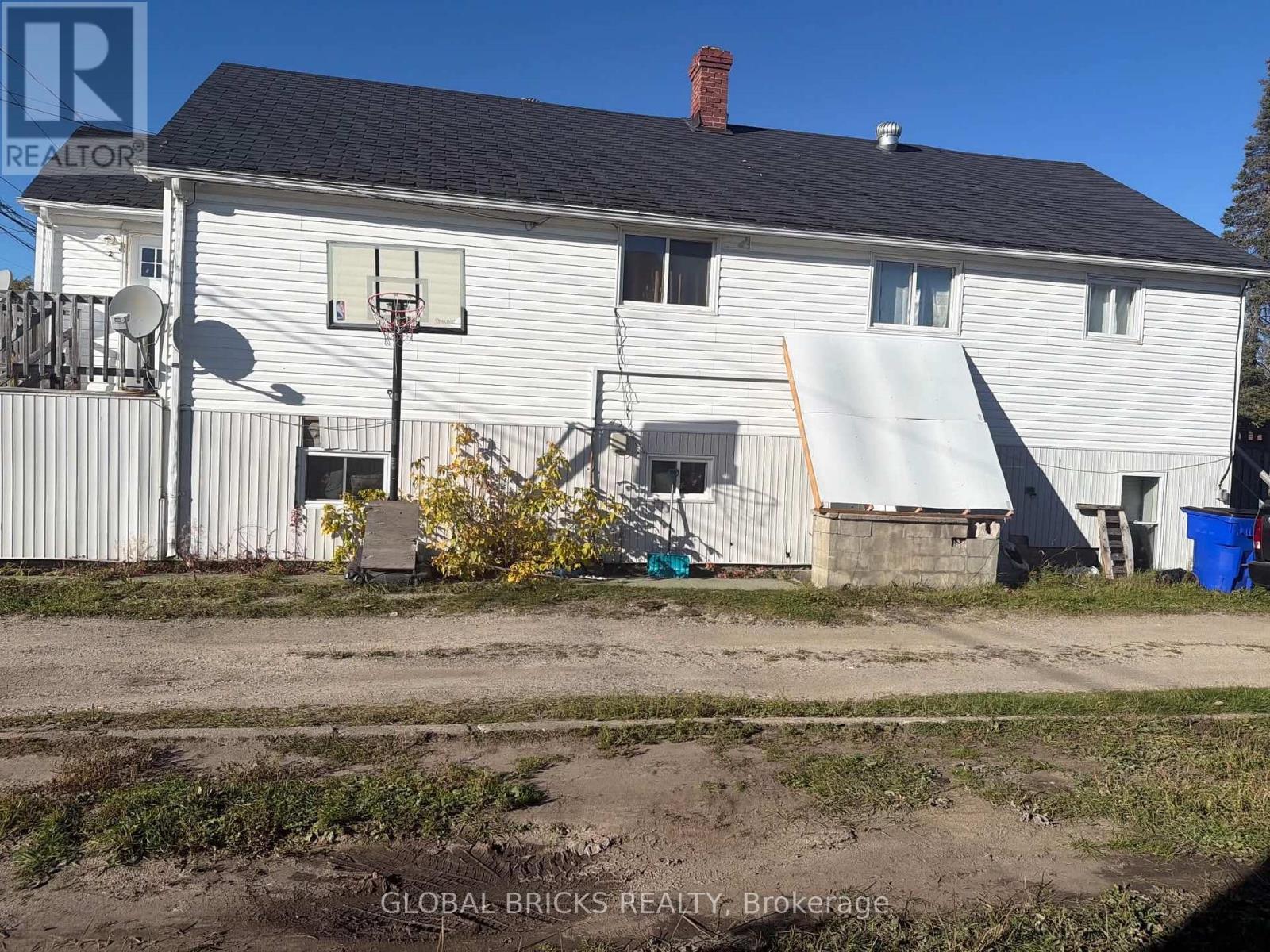 314 BIRCH STREET N - 3
