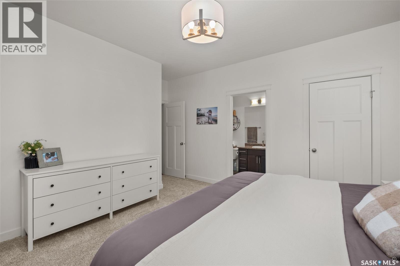 52 Coombe DRIVE - 16