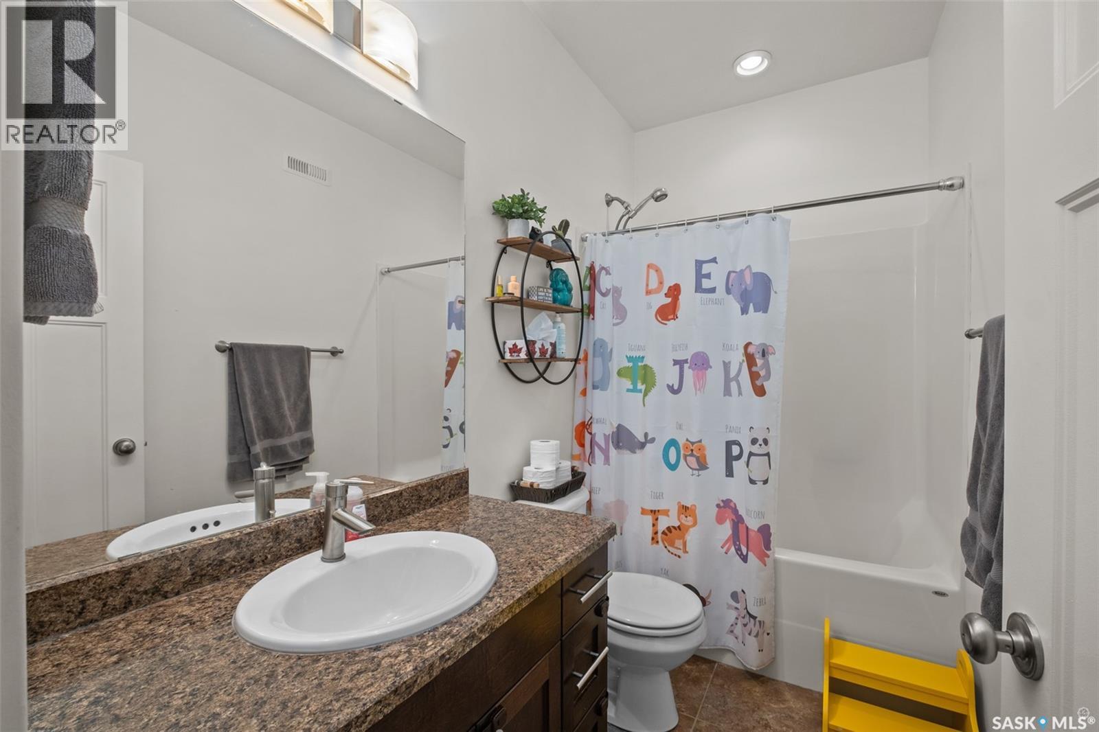 52 Coombe DRIVE - 20