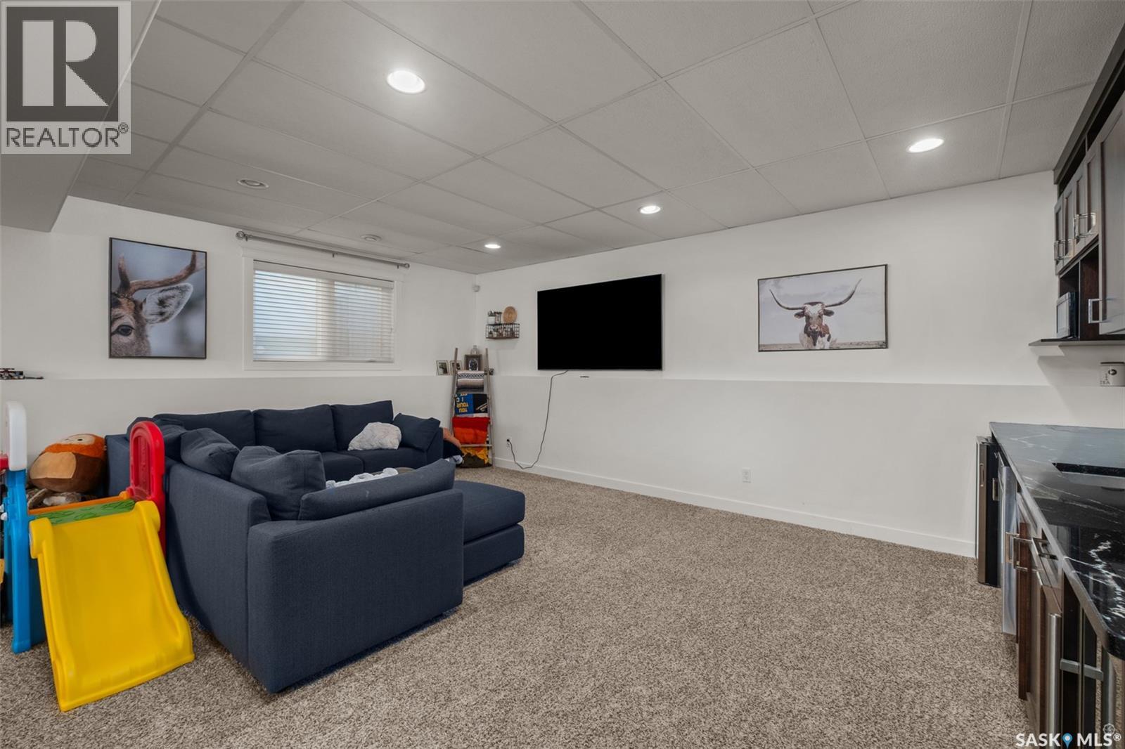 52 Coombe DRIVE - 22
