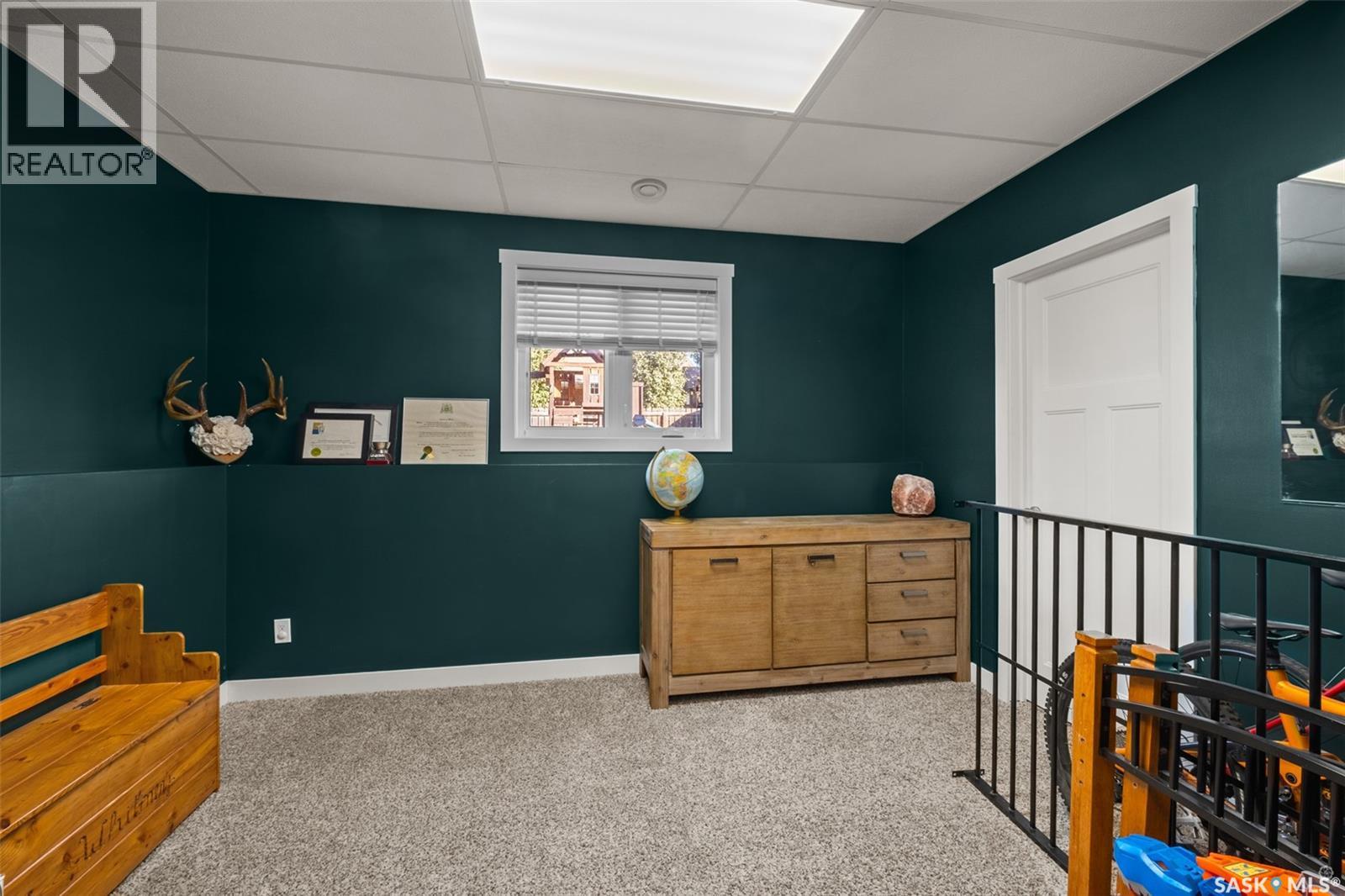 52 Coombe DRIVE - 28