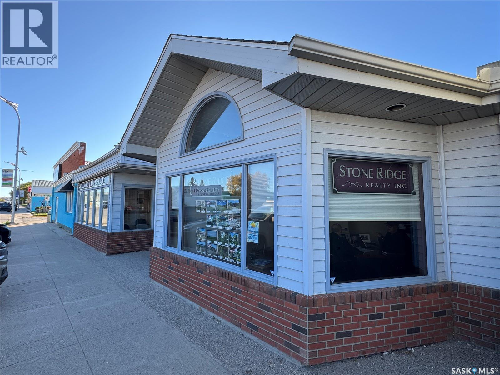 1 181 BROADWAY STREET E, Fort Qu'Appelle — photo 2