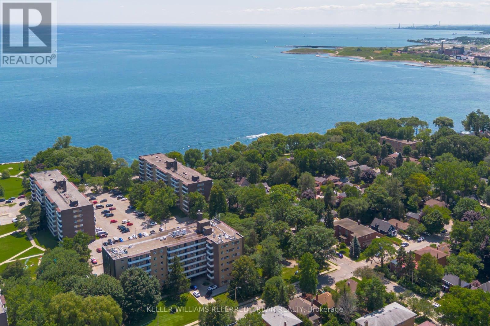 22 Long Branch Avenue, Toronto, ON photo 44