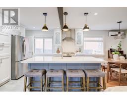 22 Long Branch Avenue, Toronto, ON M8W3H6 Photo 16