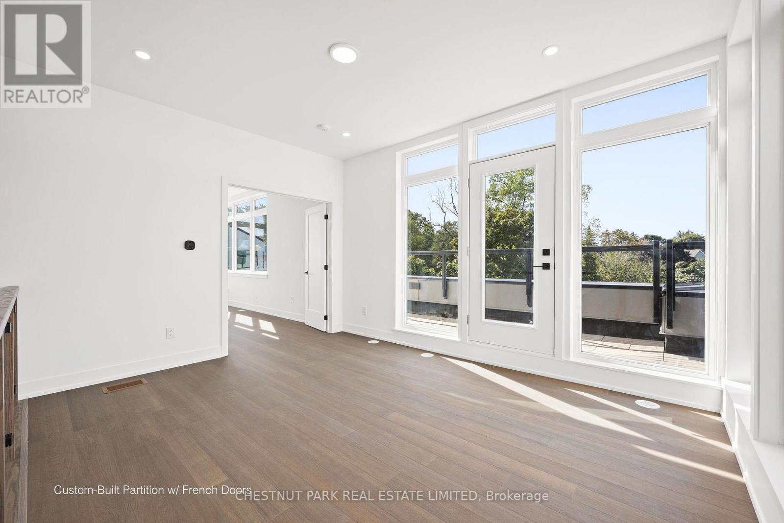 20 Lou Parsons Way — photo 30