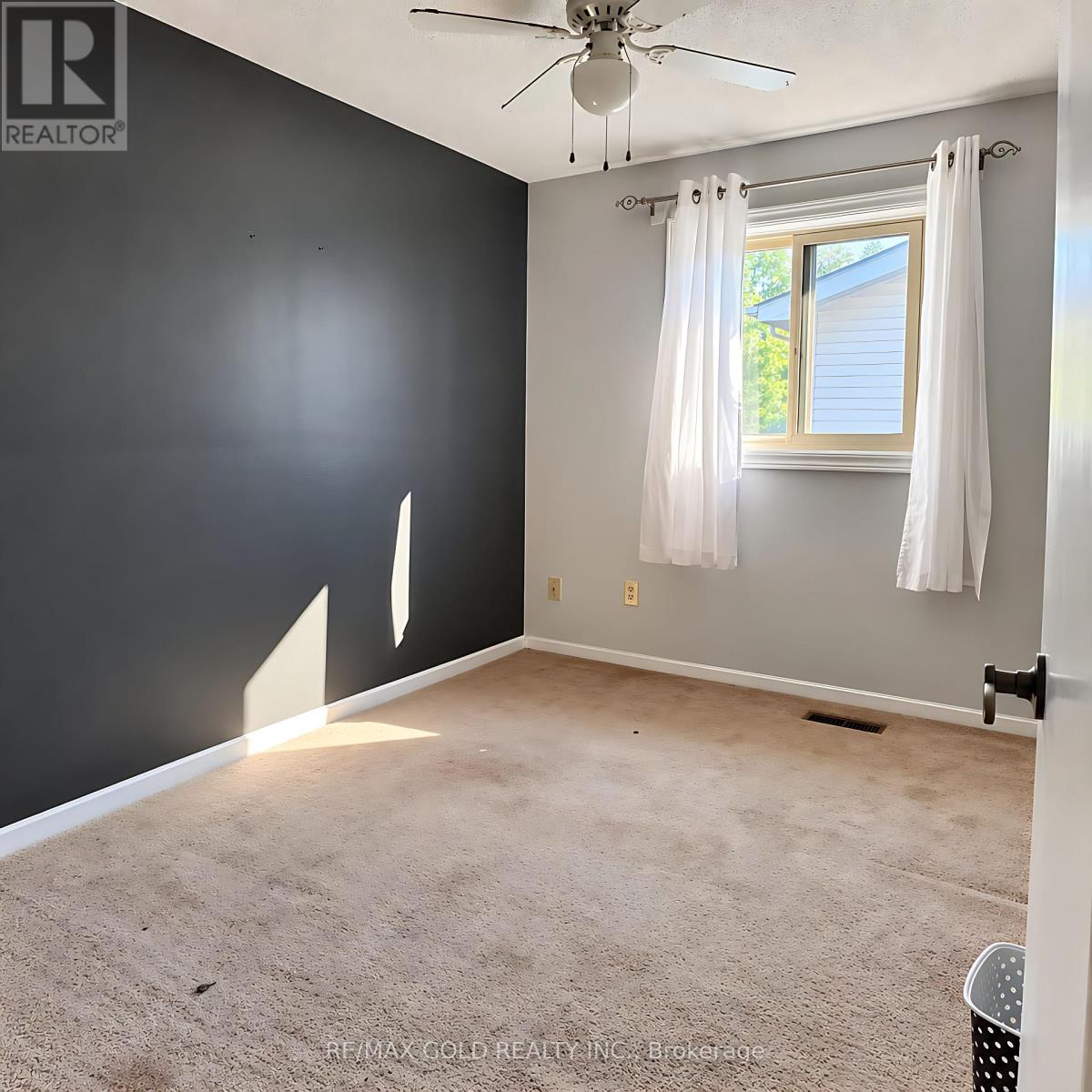 32 Steven Court, Brampton, ON photo 15