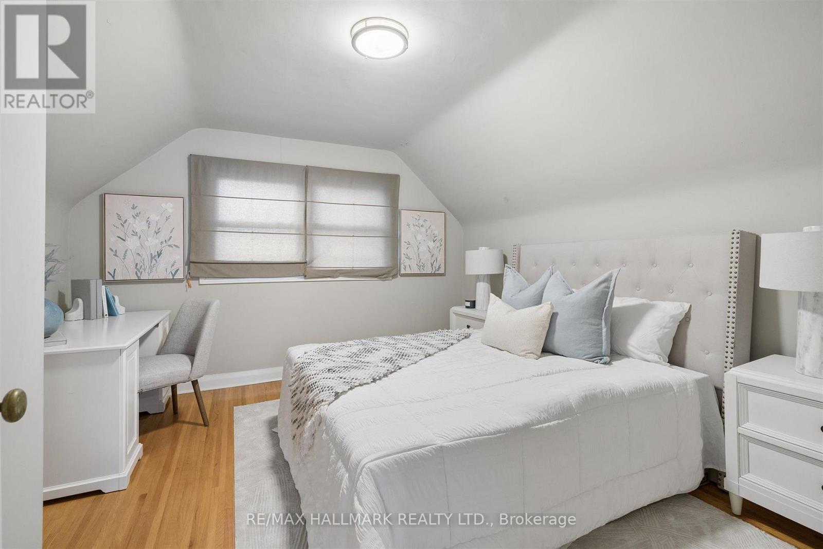 28 Finsbury Crescent, Toronto, ON photo 16