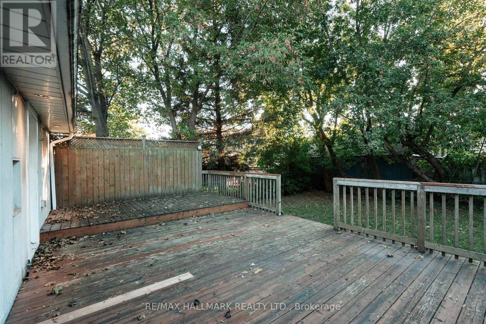 28 Finsbury Crescent, Toronto, ON photo 29