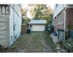 28 Finsbury Crescent, Toronto, ON M8W2H7 Photo 33