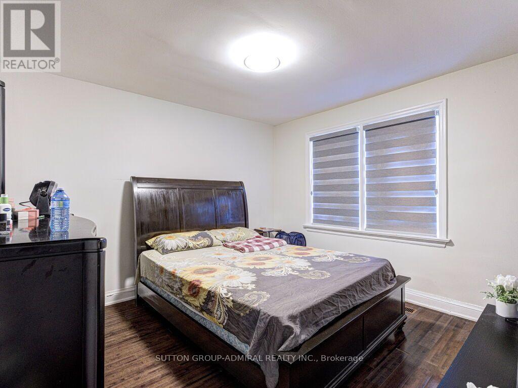 56 LOVILLA BOULEVARD - 23