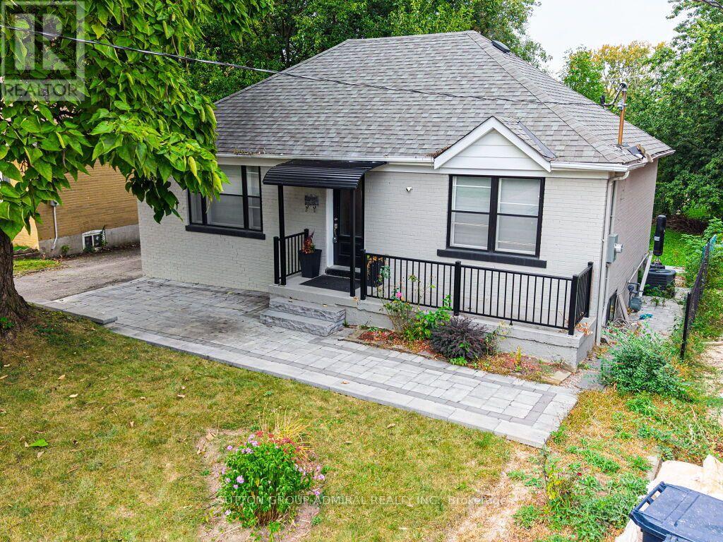 56 Lovilla Boulevard, Toronto, ON photo 36