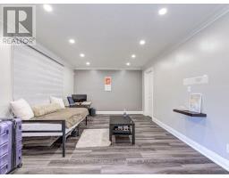 56 Lovilla Boulevard, Toronto, ON M9M1C5 Photo 12