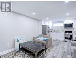 56 Lovilla Boulevard, Toronto, ON M9M1C5 Photo 17