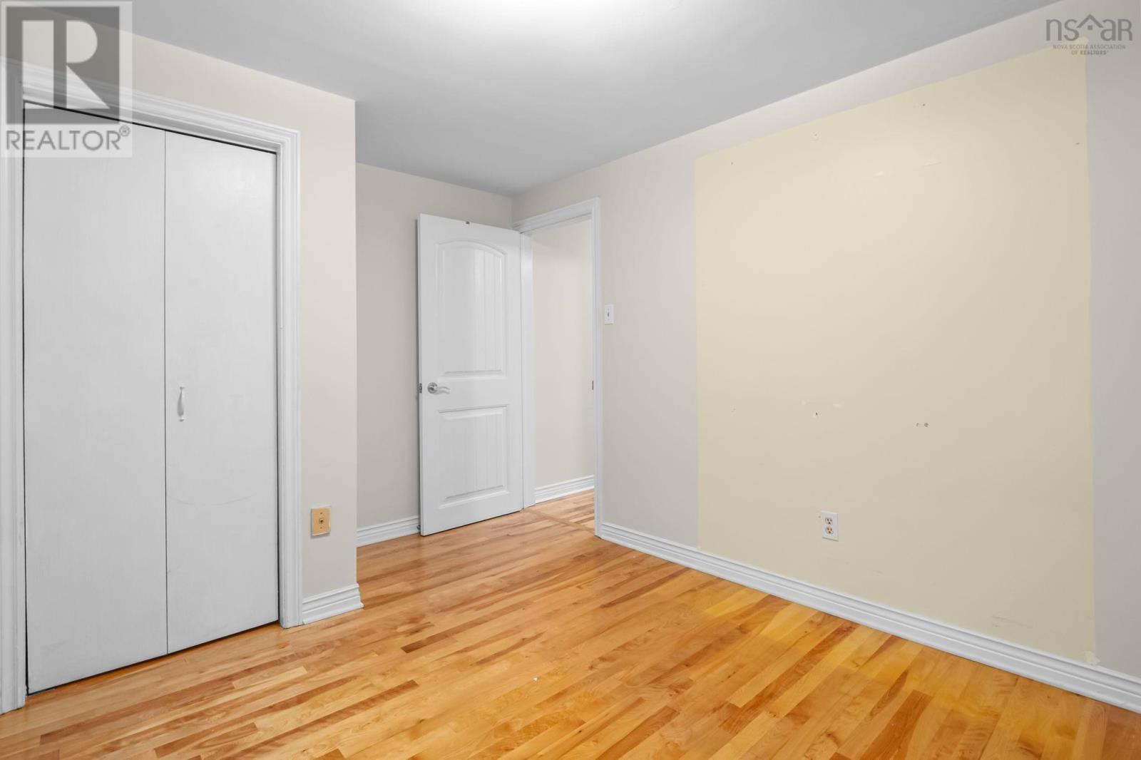 127 Evans Avenue - 27