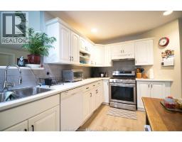 Laundry room - 2 Thomas Crescent, Chatham, ON N0P2L0 Photo 8