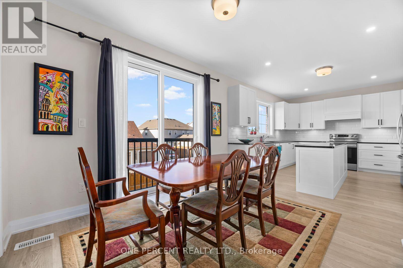 626 HAYLOCK GARDENS - Image 11