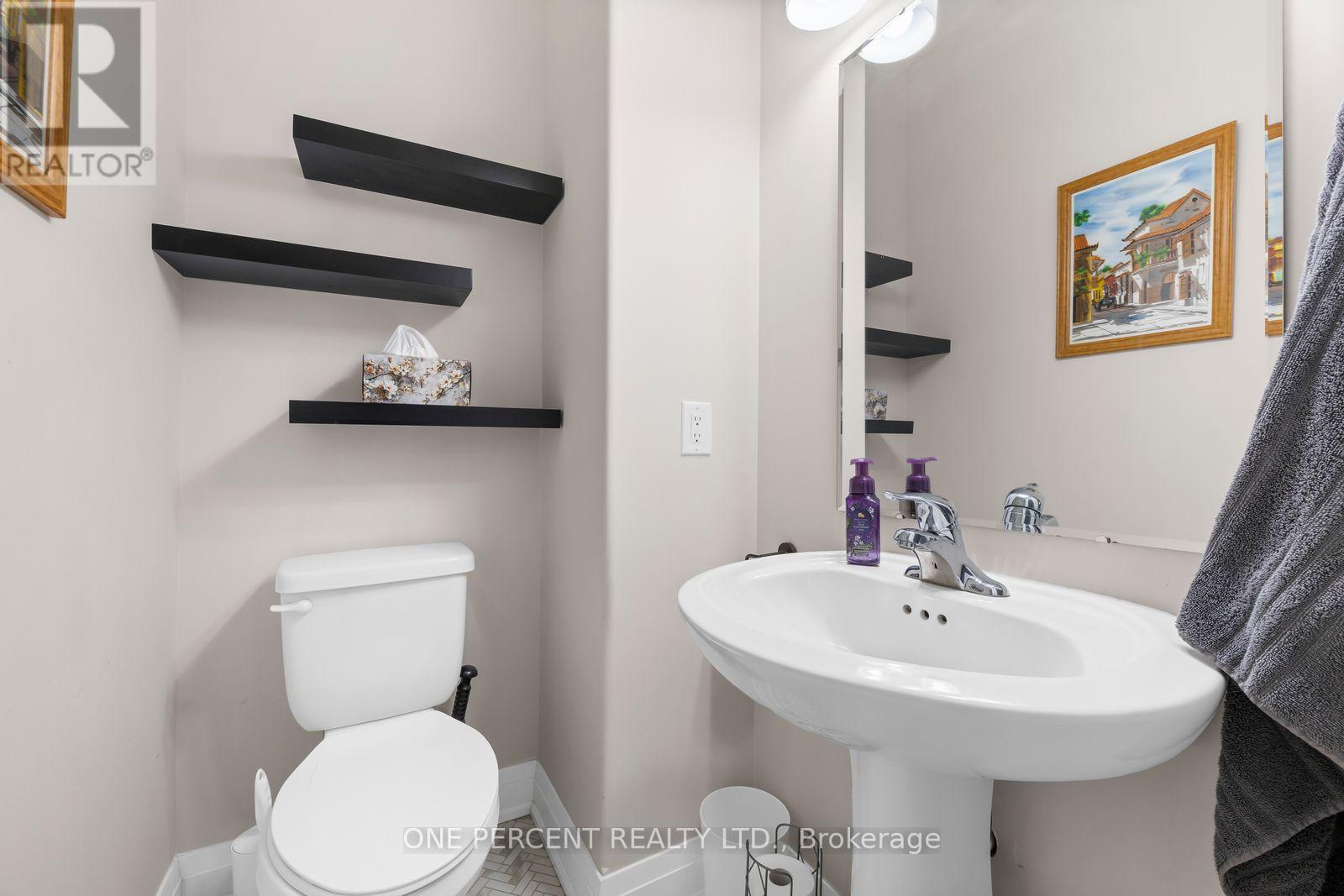 626 HAYLOCK GARDENS - 14