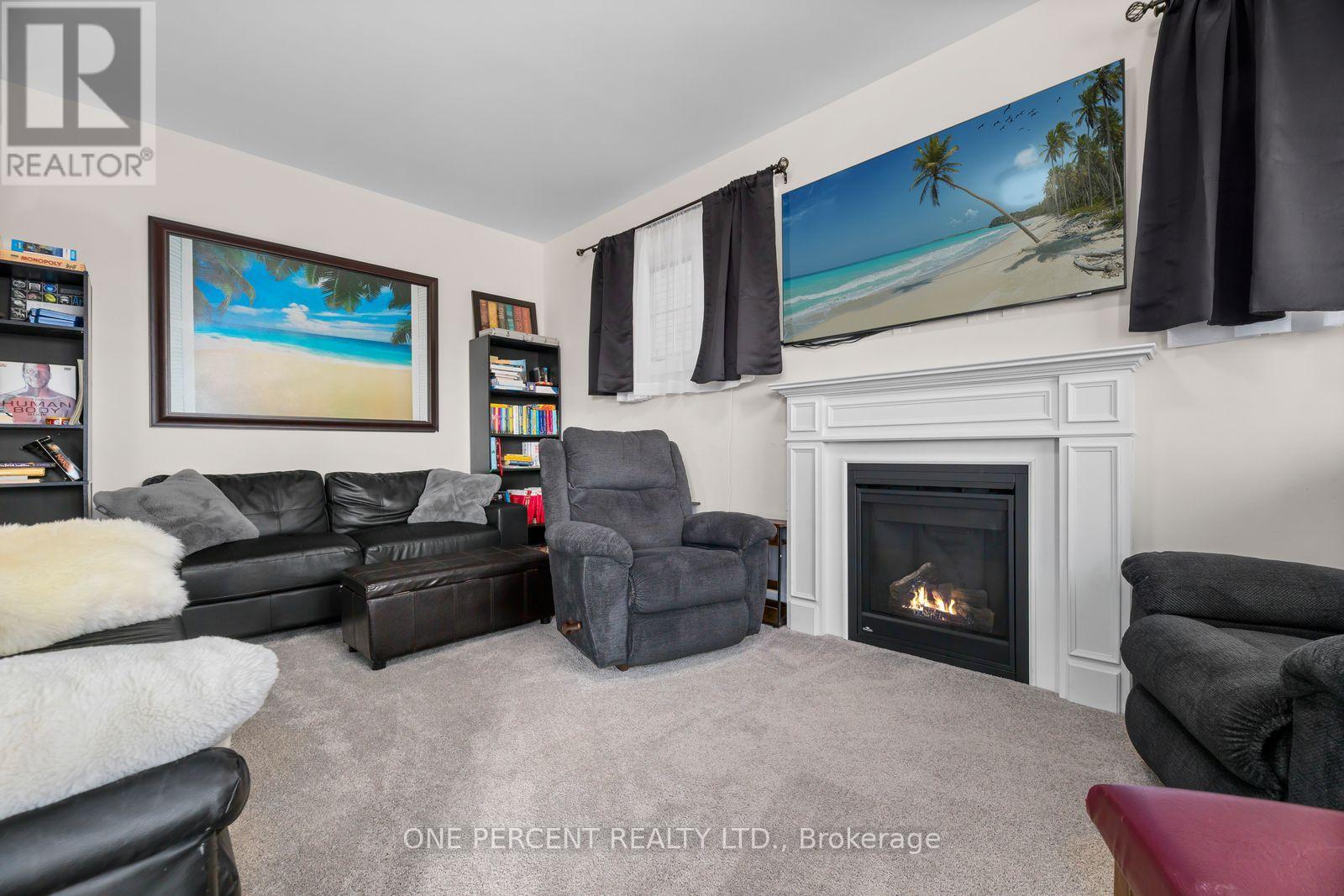 626 HAYLOCK GARDENS - 17