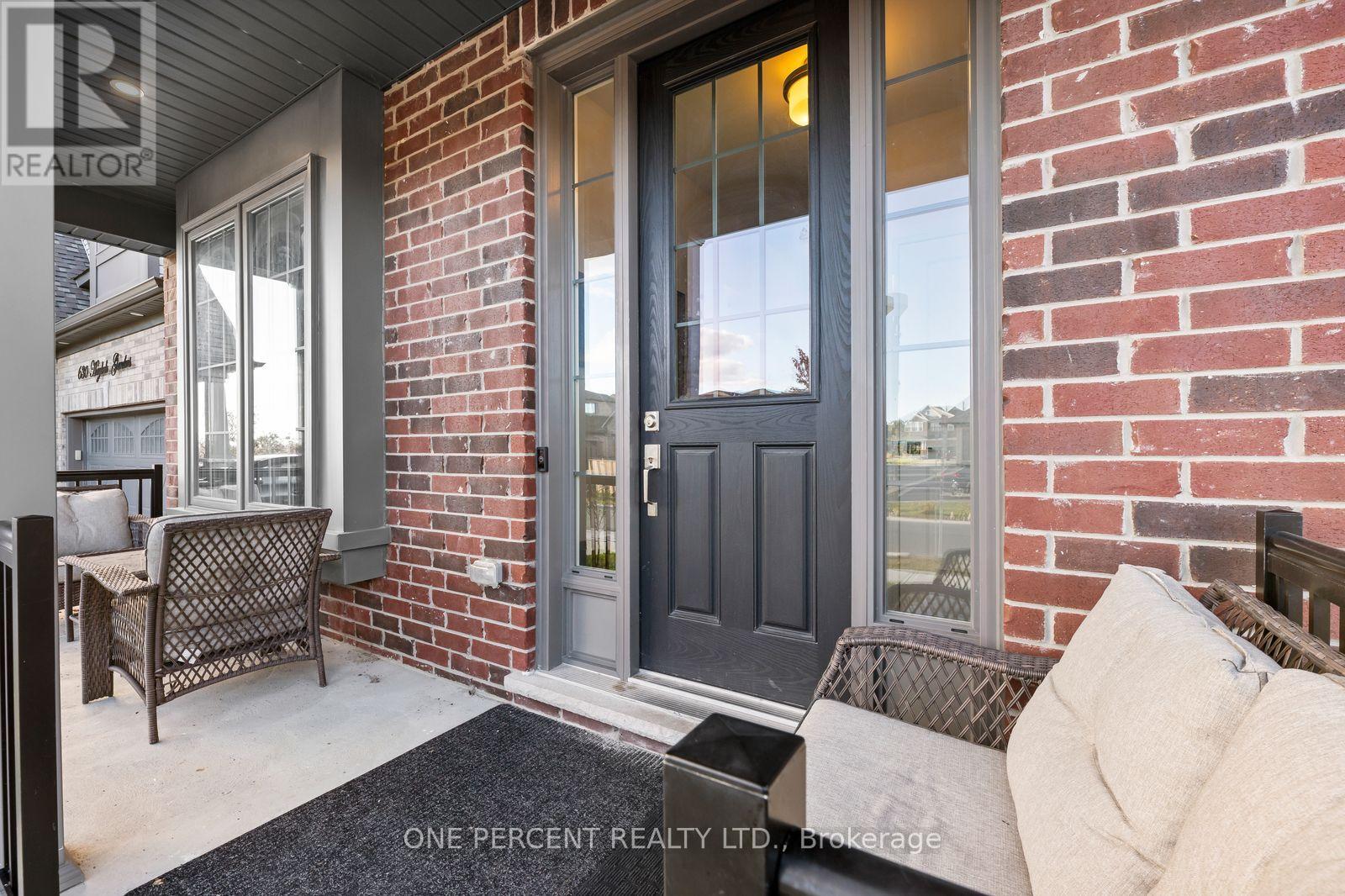 626 HAYLOCK GARDENS - Image 3