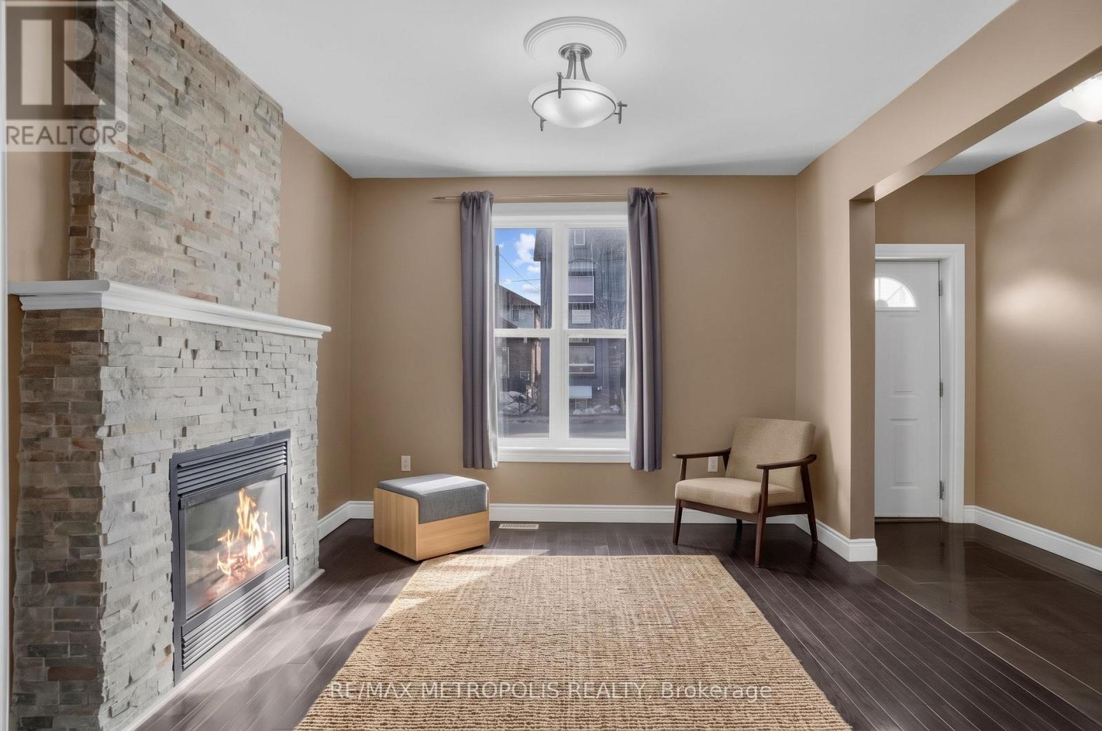 Photo of 201 BAY Street