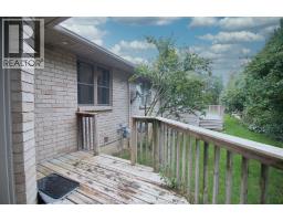 2 Thomas Crescent, Chatham, ON N0P2L0 Photo 32